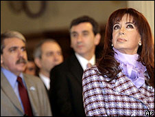 Escándalo salpica a presidenta argentina
