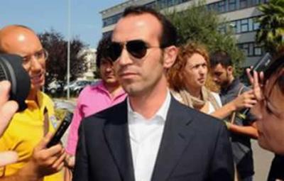 Arresto domiciliario para el empresario que llevó a prostitutas a las fiestas de Berlusconi