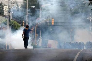 El "canciller" hondureño rechaza la intervención de la OEA y de la comunidad internacional