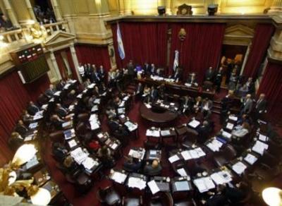 La controvertida ley de medios argentina llega al Senado para su sanción