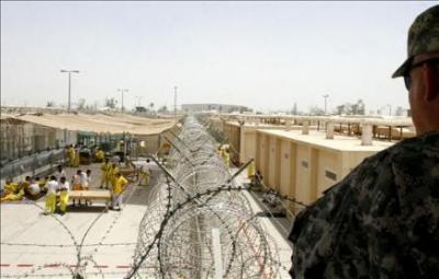 16 terroristas de Al Qaeda escapan de prisión