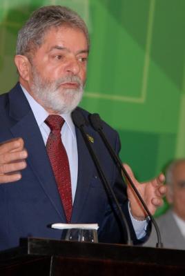 Lula: "no acepto ultimátum del gobierno golpista de Micheletti"