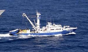 Barco español secuestrado por piratas en el Océano Índico