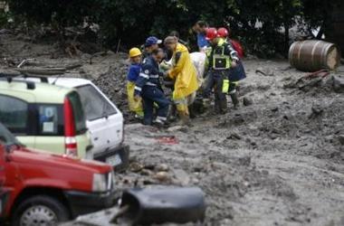 20 muertos y 30 desaparecidos por las inundaciones en Sicilia