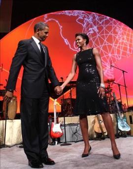 Cena romántica para los Obama en su 17 aniversario de boda