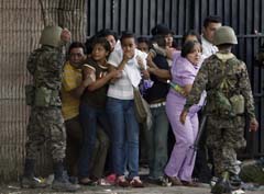Un argentino preso en Honduras denuncia ser la "génesis del golpe"