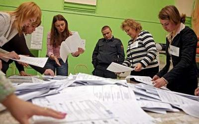 Elecciones en Uruguay se enturbian: Corte Electoral detectó papeletas falsas