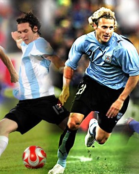 El duelo futbolístico entre Uruguay y Argentina podría incidir en la campaña presidencial