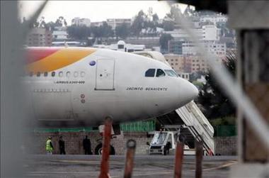 Un avión de Iberia regresa a Caracas por razones de seguridad