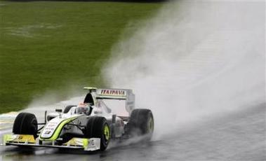 Barrichello consigue la 'pole' en Brasil