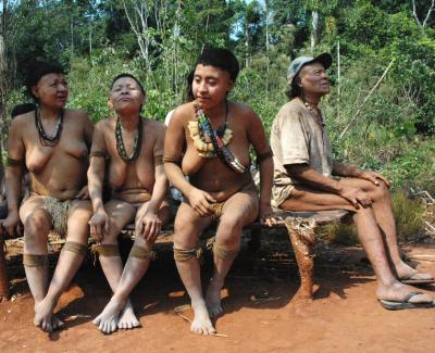 Genocidio de un pueblo indígena de la Amazonia brasileña; sólo quedan 5 supervivientes