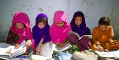 Pakistán cierra todas las escuelas del país por temor a nuevos atentados del talibán