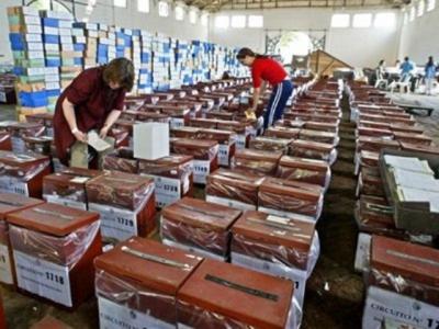 Todos vulneran la veda en Uruguay: Polémica sobre el voto epistolar entre integrantes de la Corte Electoral horas antes de los comicios