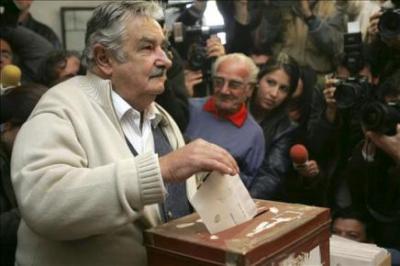 "Hoy veremos resultados y mañana estamos todos en el mismo barco", asegura Mujica