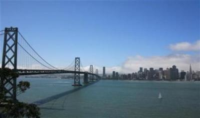 Un derrame de crudo se extiende en la bahía de San Francisco
