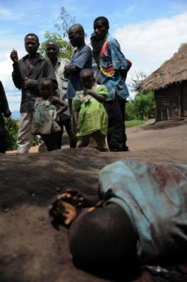 Soldados del Congo acusados de masacrar a más de 500 civiles