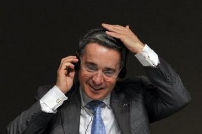 Los escándalos de corrupción en Colombia hacen tambalear a Uribe