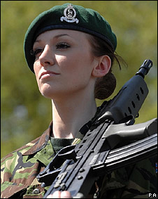Una soldado representará a Inglaterra en Miss Mundo