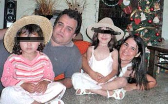 El misterio de la familia argentina "tragada" por la tierra