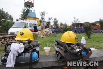 China: 31 trabajadores muertos y 82 atrapados al explotar mina de carbón