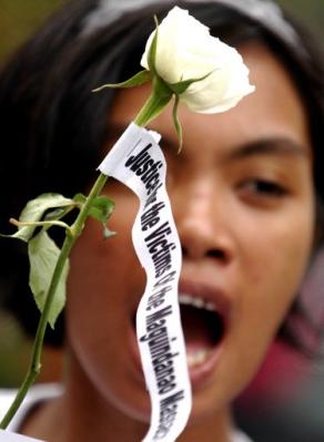 Masacre en Filipinas: encontraron 13 cadáveres más en fosa común y el balance es de 35 ejecuciones