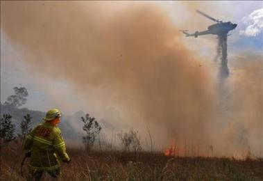 Más de 120 incendios causan alarma en Australia