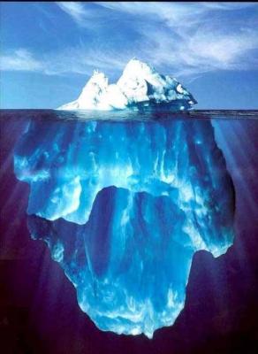 Australia advierte a los barcos del enorme iceberg que enfila a sus costas
