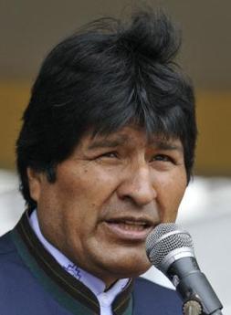 Bolivia acusa a EEUU de practicar terrorismo ante las advertencias de Hillary Clinton