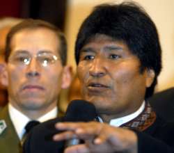 Evo Morales quiere legalizar los cultivos de coca
