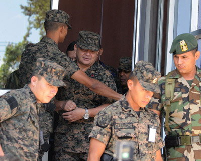 Orden de captura contra militares golpistas de Honduras