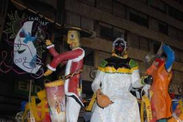 Uruguay: Sepa cuánto cuestan y dónde adquirir las localidades para el desfile del carnaval 2010