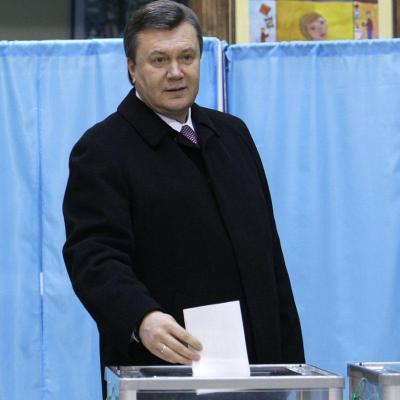 Gana Yanukovich en Ucrania