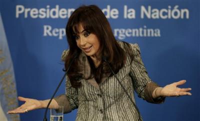 La presidenta argentina no sale del país por temor a que el vice la traicione