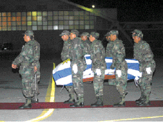 LLegaron los restos del comandante uruguayo muerto en Haití