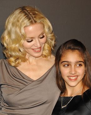 Madonna da una "mesada" de 8.000 euros a su hija de 13 años