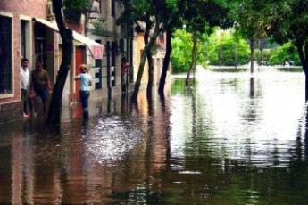 Vuelve el drama de las inundaciones a Uruguay: ya hay 2.700 evacuados