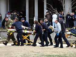Una profesora de la universidad de Alabama mata a tiros a tres colegas y deja heridos a otros tres