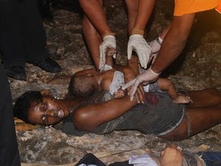 10 muertos y 16 heridos al caer un ómnibus al Mar Caribe
