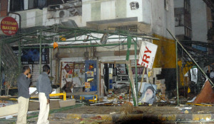 Fantasma del terrorismo asoma en la India tras voladura de panadería que dejó 9 muertos y 50 heridos