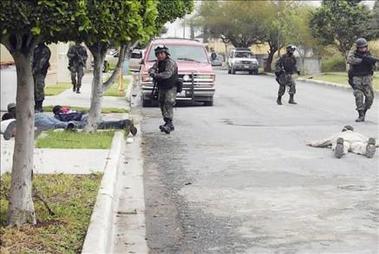EEUU no aguanta violencia de narcos y cierra un consulado en México