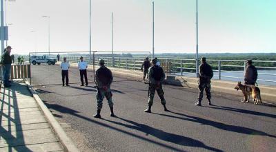 Piqueteros de Gualeguaychú amenazan a Mujica: "tendrás un conflicto eterno" ; ¿Uruguay tendrá que olvidar el puente?