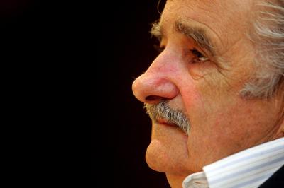 Mujica: "un hedor a venganza de la puta madre que lo parió"