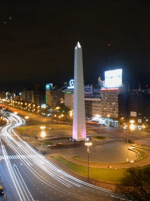 Una turista italiana cayó del segundo piso de un hotel en Buenos Aires cuando escapaba con una sábana