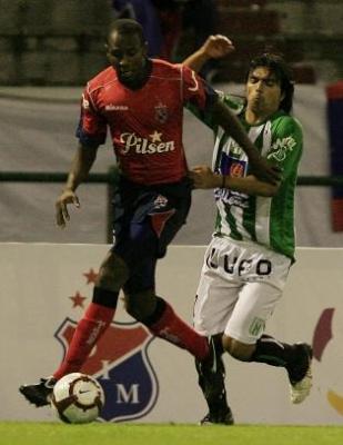Racing sacó valioso empate ante Medellín y Cerro sigue en la punta del grupo 5 de la Libertadores