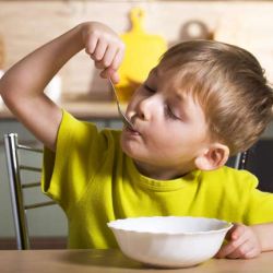 Cómo abrirle el apetito a los niños que no quieren comer