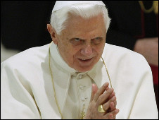Víctimas de abusos responden a la carta del Papa