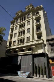 Hotel Cervantes de Montevideo: de aquél refugio de grandes escritores al sitio elegido por parejas 'swingers'