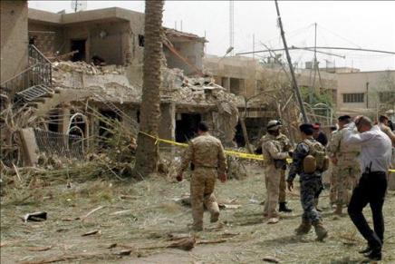 11 muertos y 72 heridos por explosiones en cadena en apartamentos de Bagdad