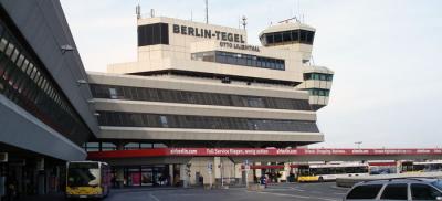 Cierran aeropuerto alemán al hallar bomba de la II Guerra Mundial