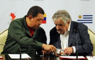 Uruguay y Venezuela estrechan su alianza con la firma de 8 acuerdos bilaterales